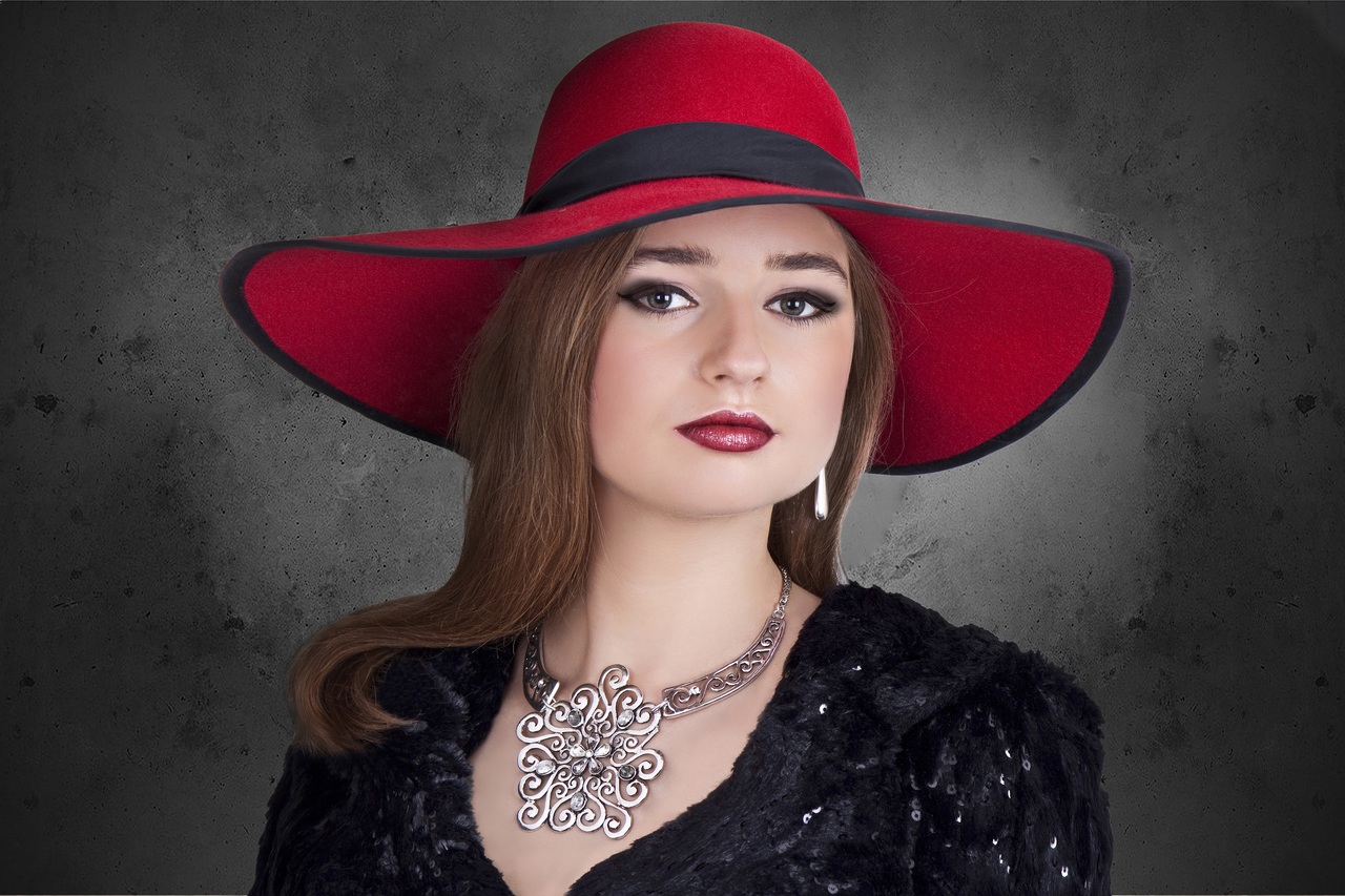 Red Beautiful Hat for Hot Girl