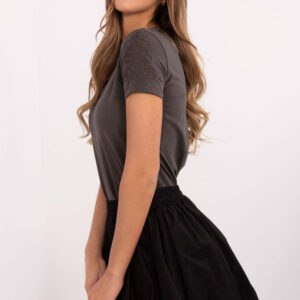 T-shirt model 210661 Relevance