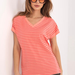 T-shirt model 225464 Relevance