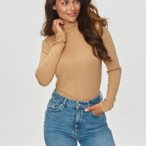 blouse model 200140 Makadamia