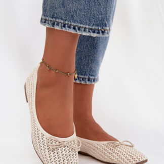 Ballerina's model 220684 Step in style