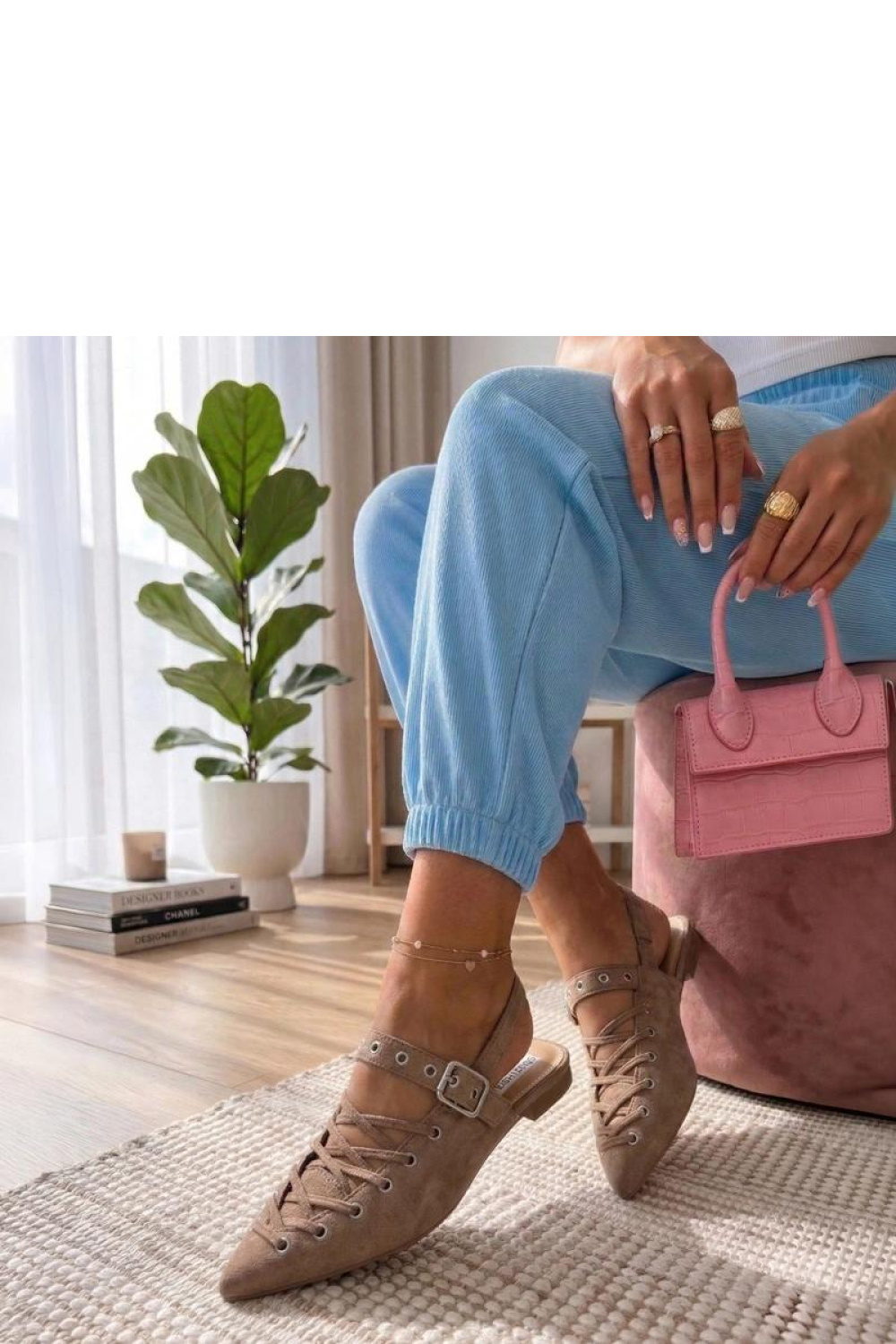 Ballerina's model 227274 Solea