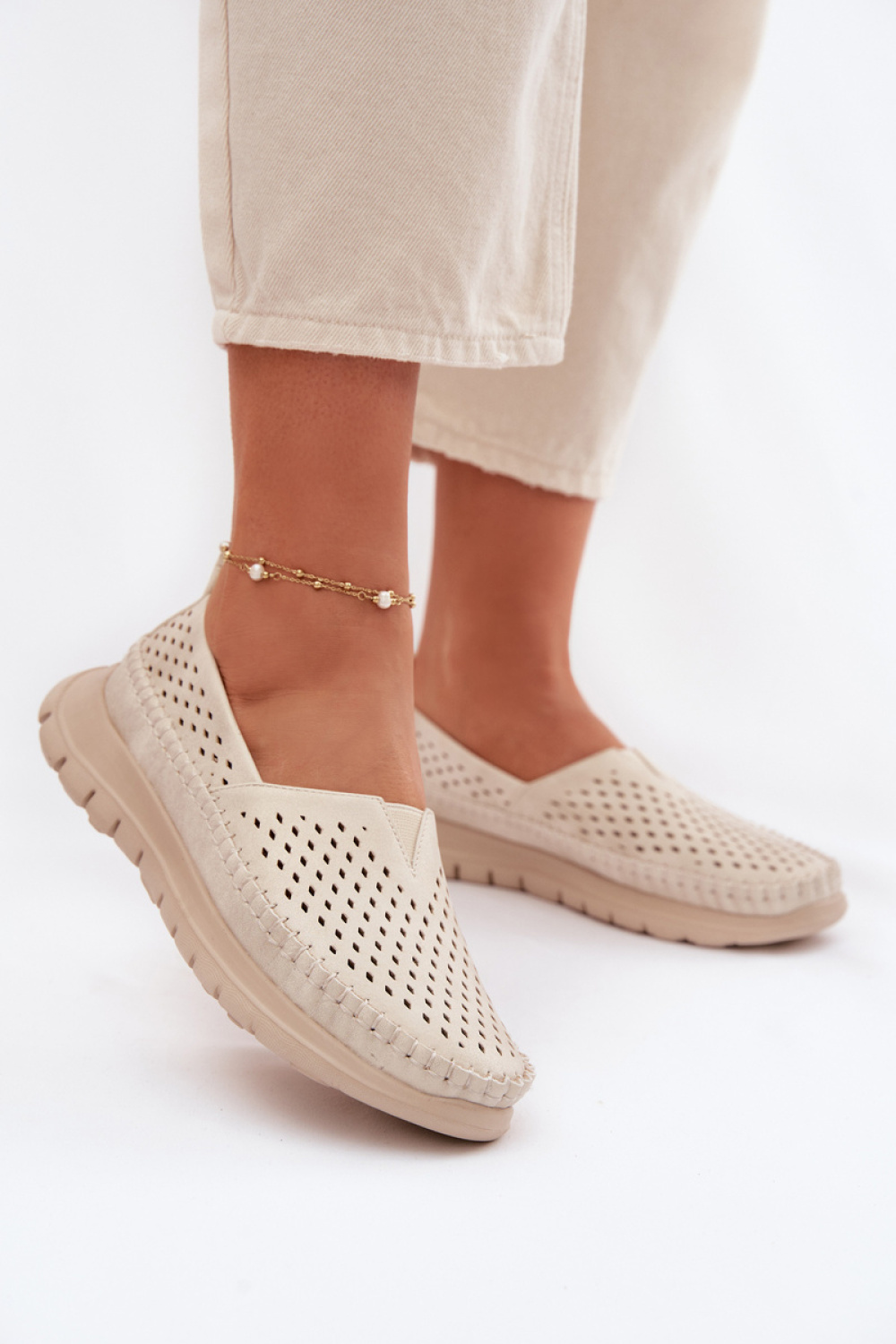 Moccassins model 226111 Step in style