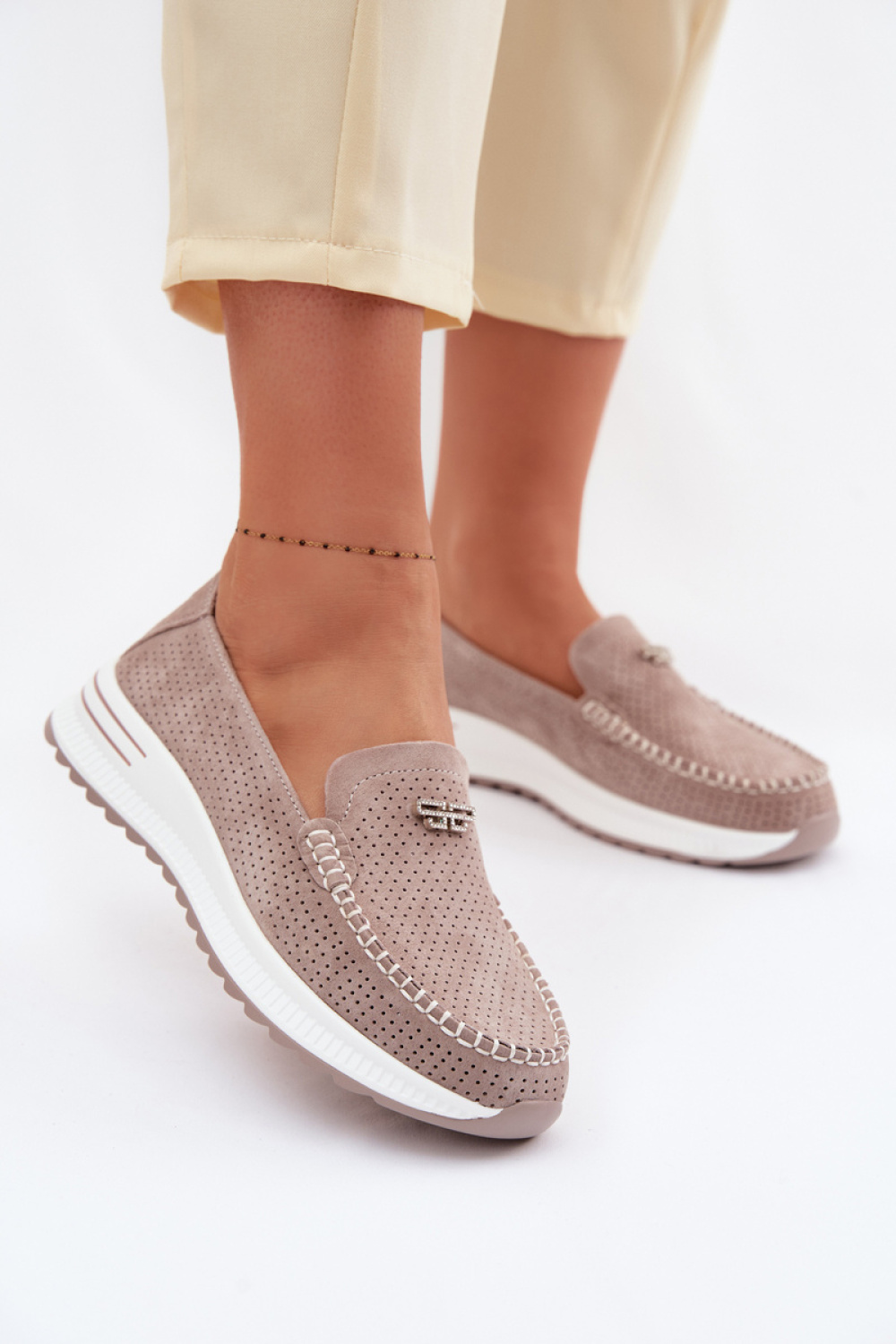 Moccassins model 228082 Step in style