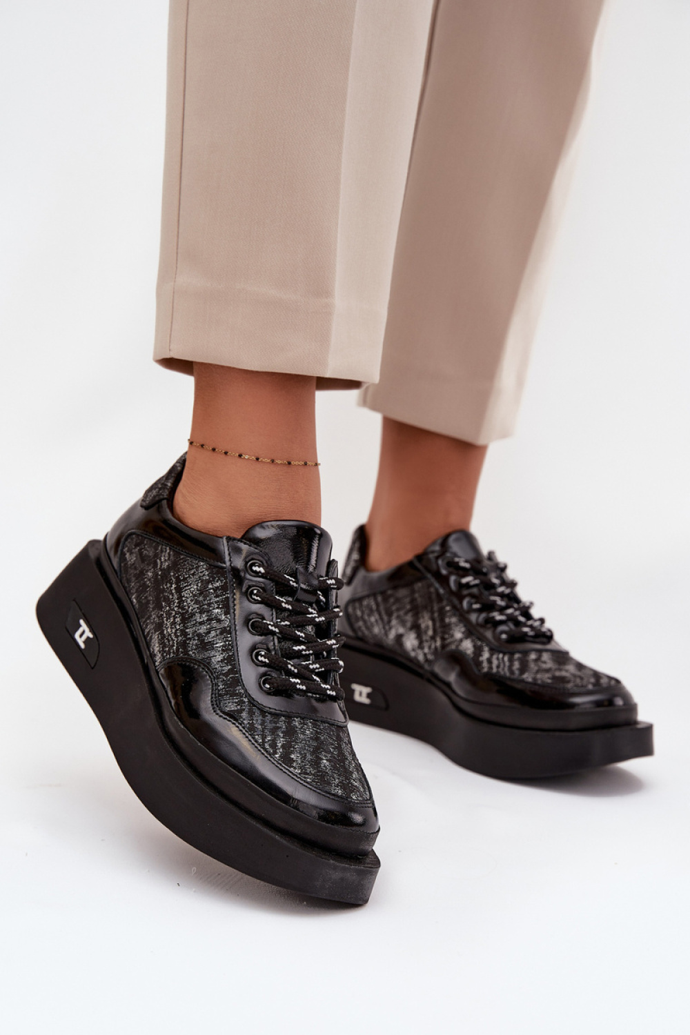 Platform schoenen model 219107 Step in style
