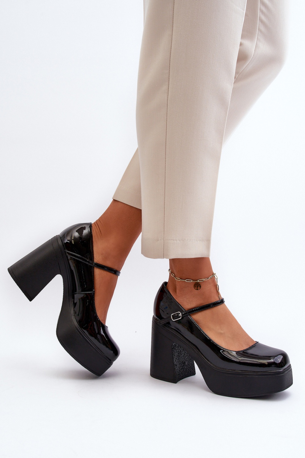 schoenen model 195410 Step in style