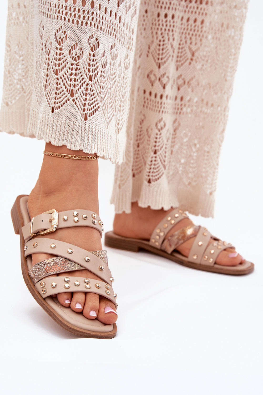 slippers model 214137 Step in style