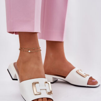 slippers model 215982 Step in style