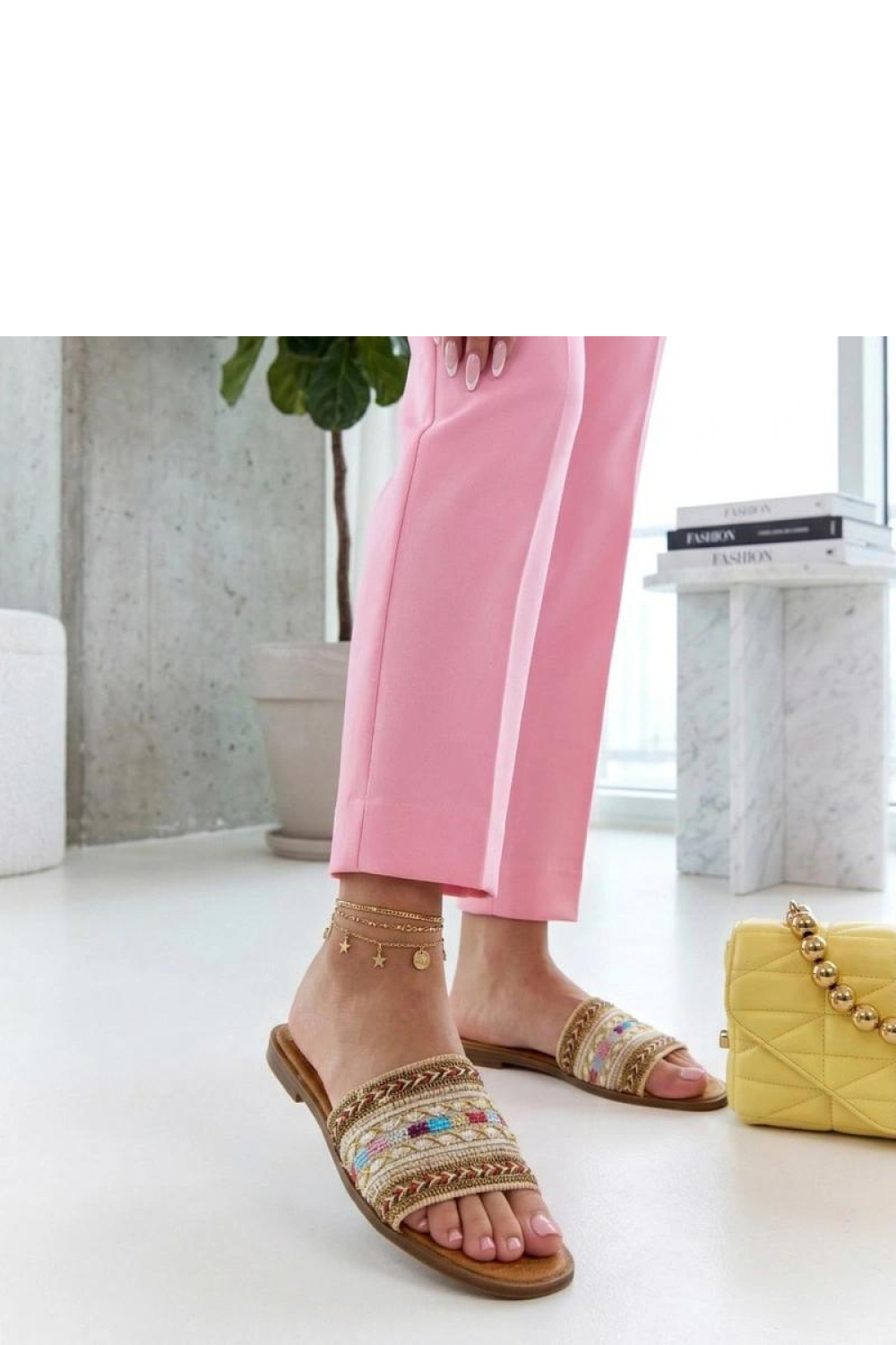 slippers model 226574 Solea