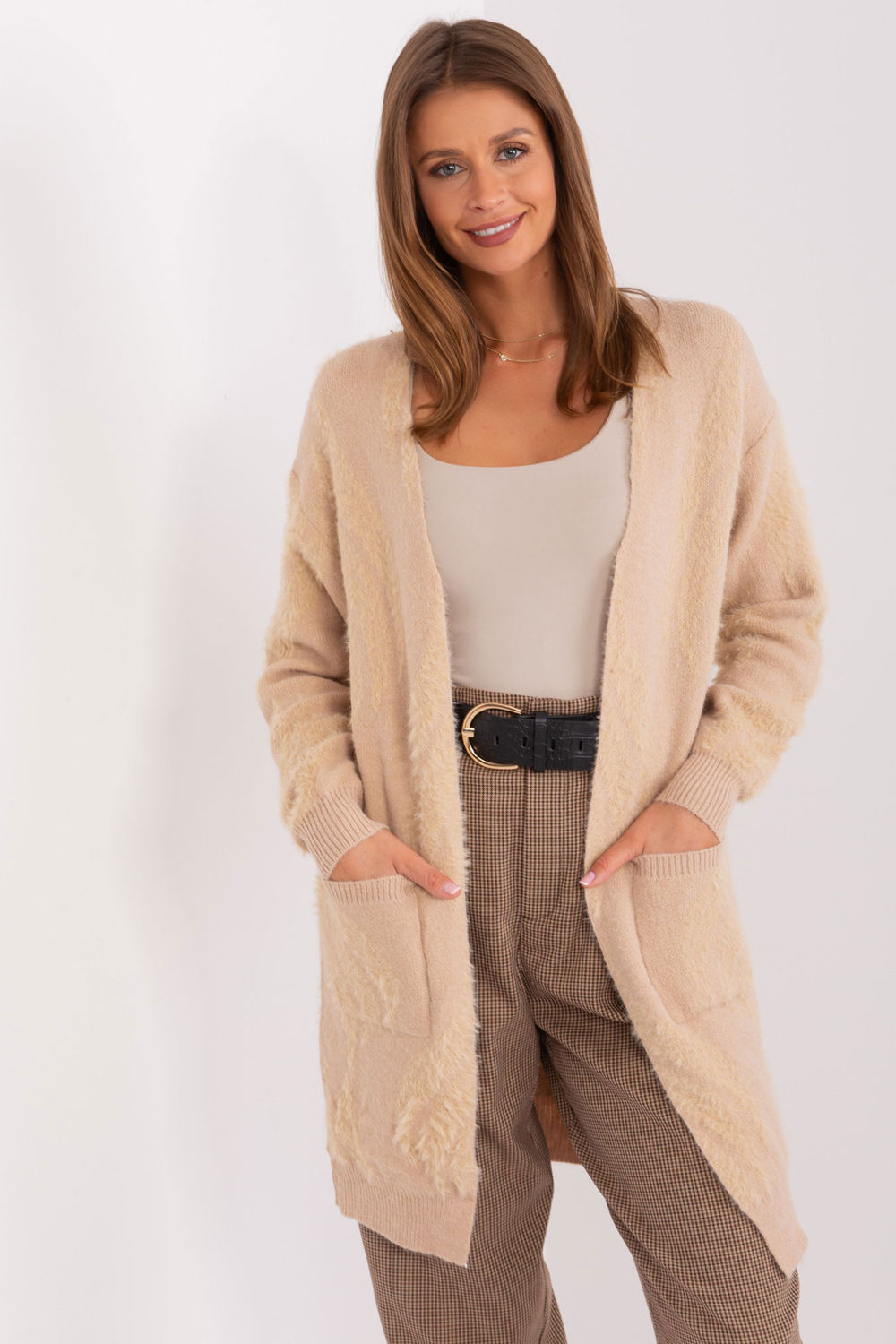 cardigan model 188286 AT
