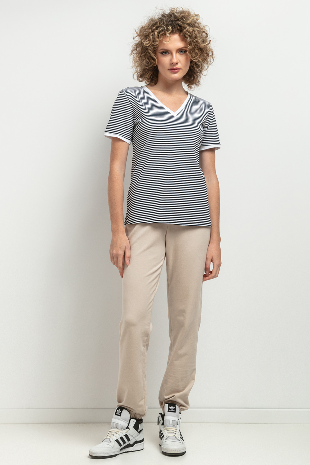 blouse model 191808 Tessita