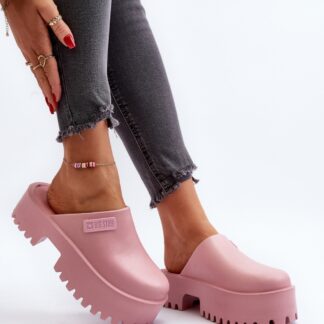 slippers model 194119 Step in style