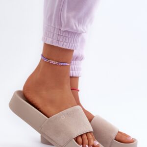 slippers model 195433 Step in style