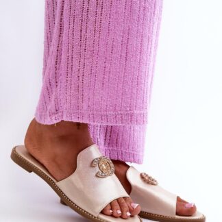 slippers model 198142 Step in style