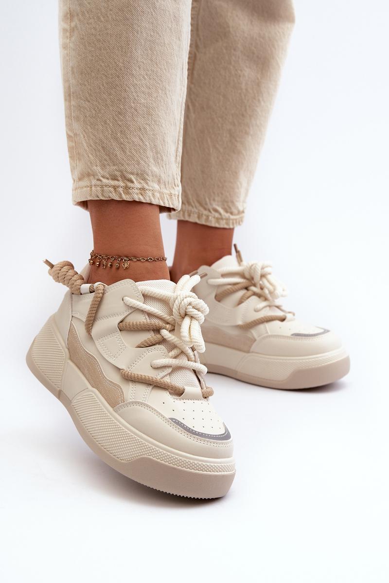 Sportchoenen op een platform model 198214 Step in style