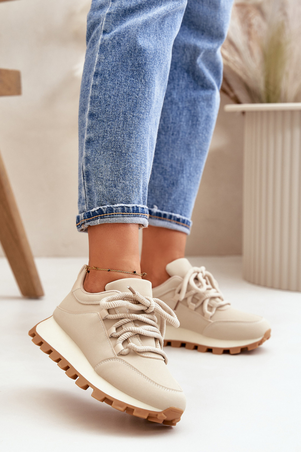 Sportchoenen op een platform model 199880 Step in style