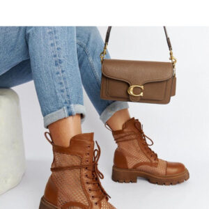 Laarsjes model 204582 Solea