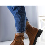 Laarsjes model 205886 Solea