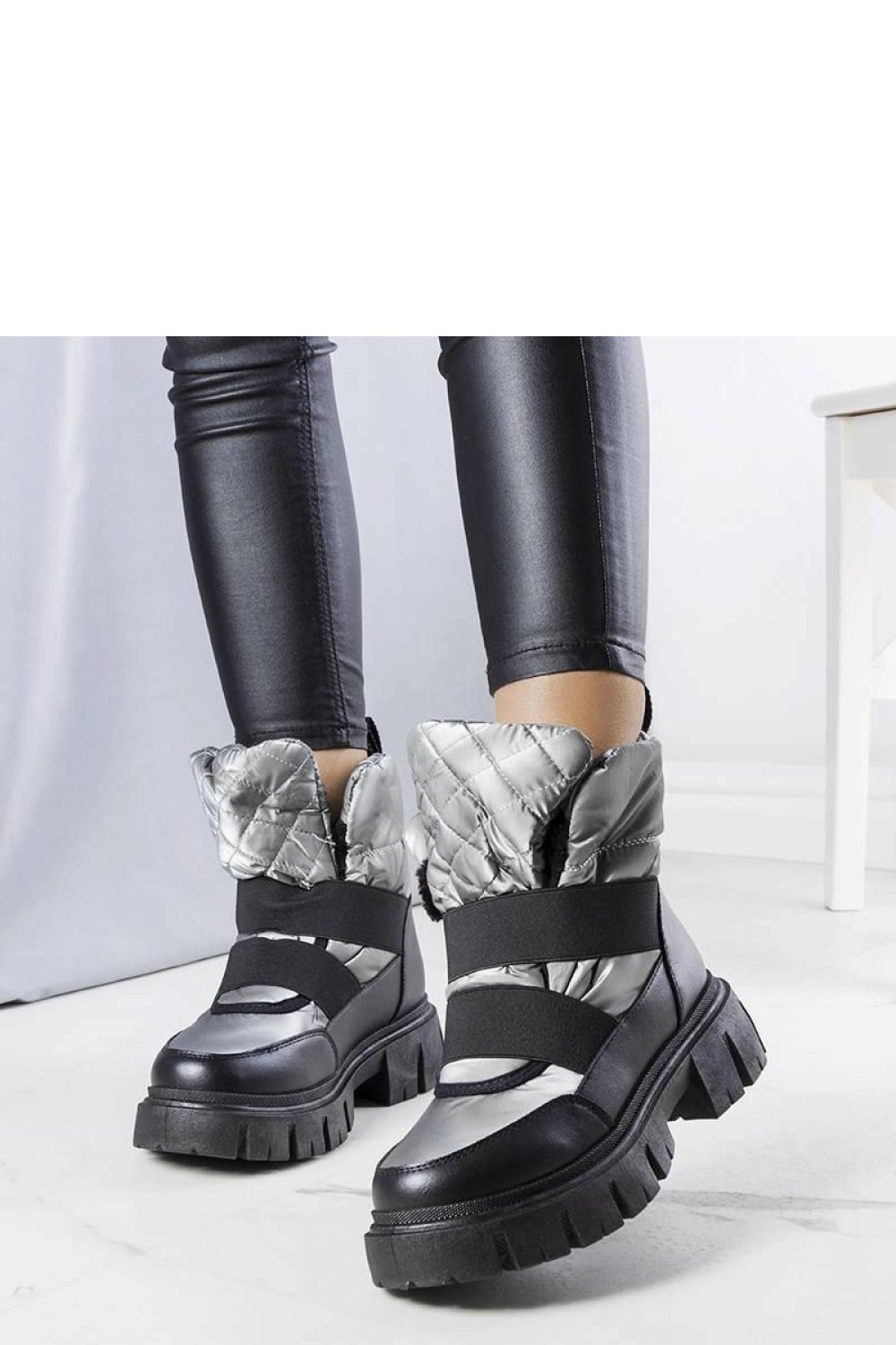 Laarsjes model 206423 Solea