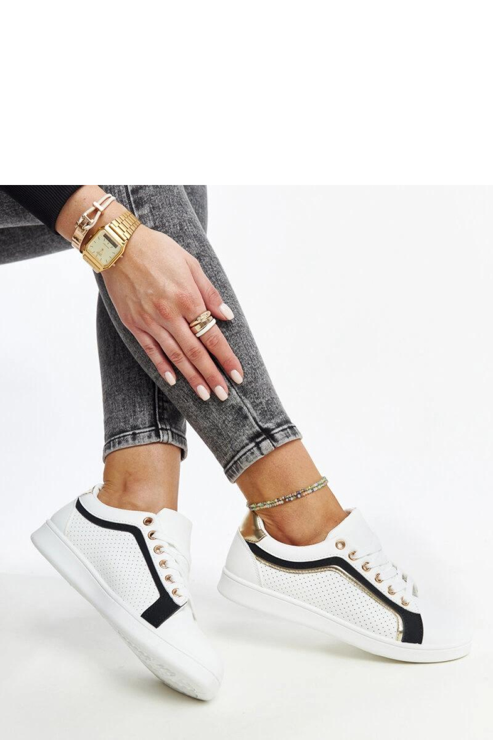 Sportchoenen op een platform model 207440 Solea