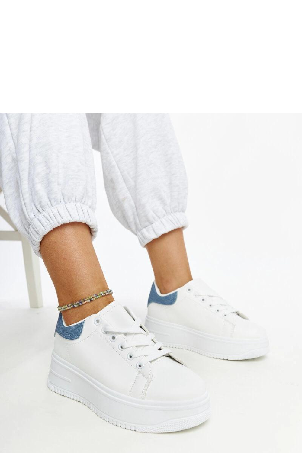 Sportchoenen op een platform model 207468 Solea