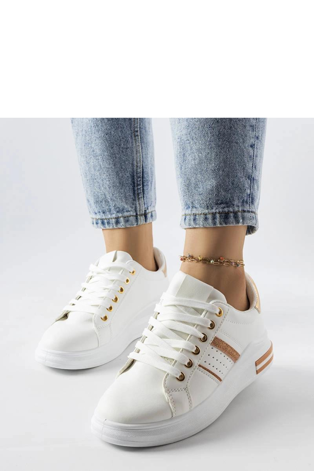 Sportchoenen op een platform model 207869 Solea