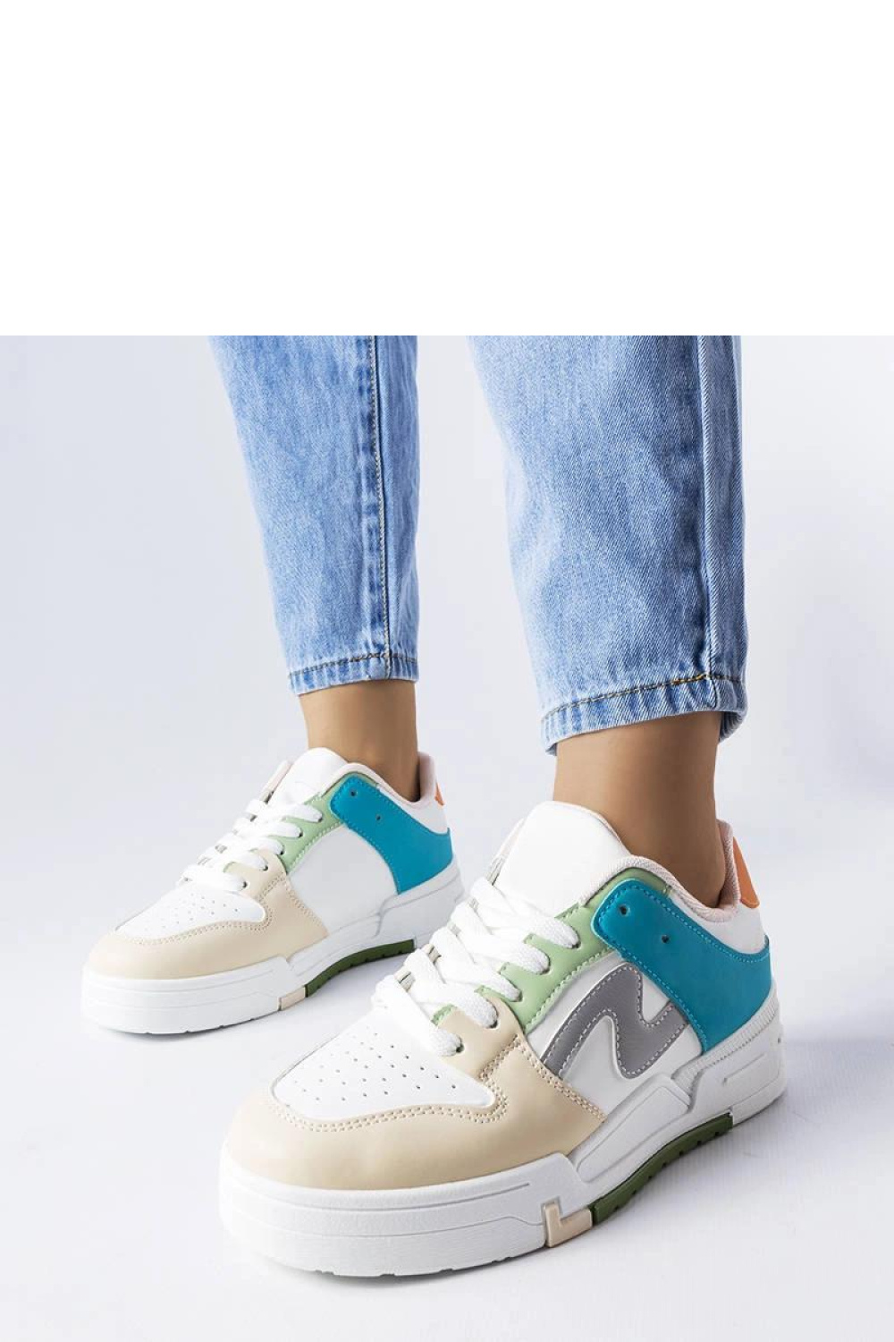 Sportchoenen op een platform model 207905 Solea