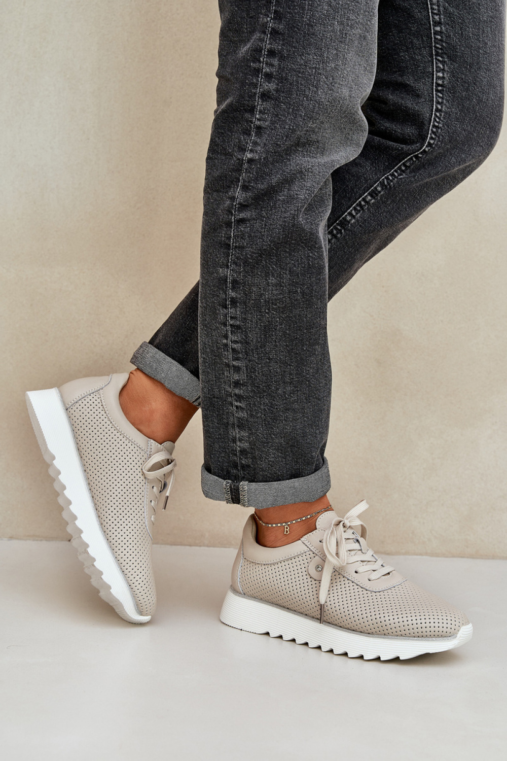 Sportchoenen op een platform model 209067 Step in style