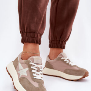 Sportchoenen op een platform model 209467 Step in style