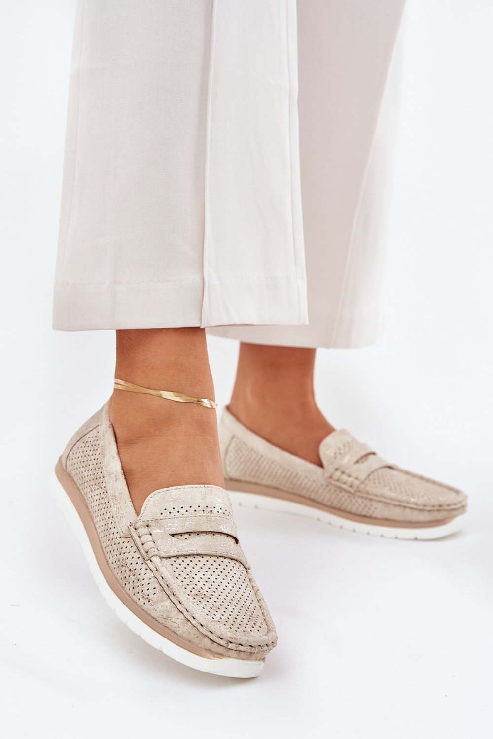 Moccassins model 209784 Step in style