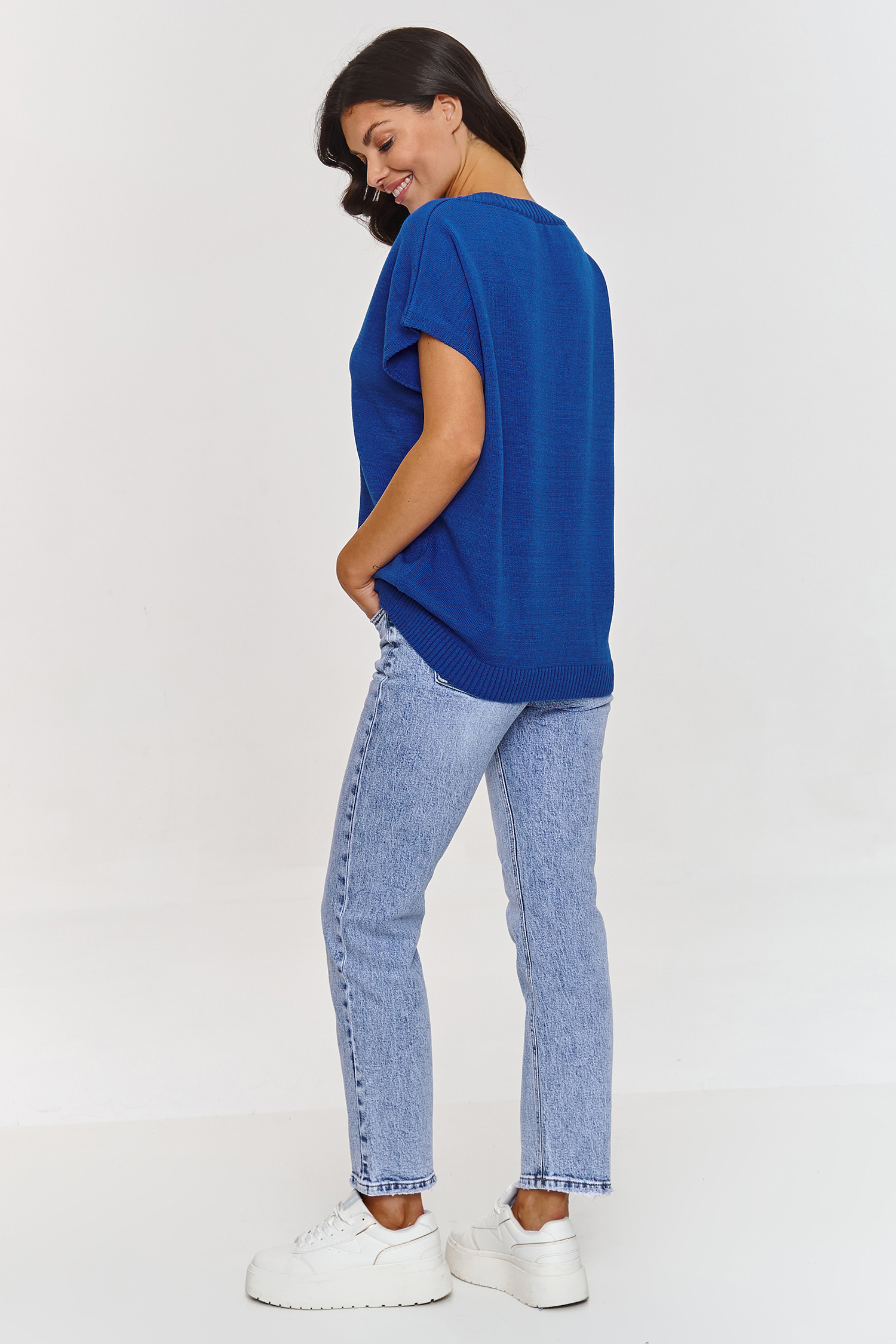 mouwloze trui model 209736 Makadamia - Afbeelding 3