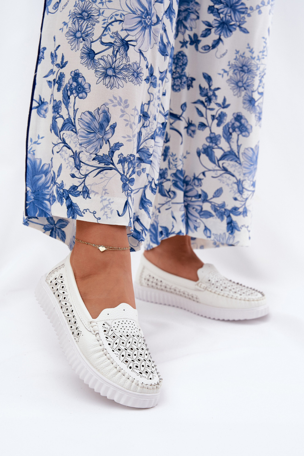 Moccassins model 211609 Step in style