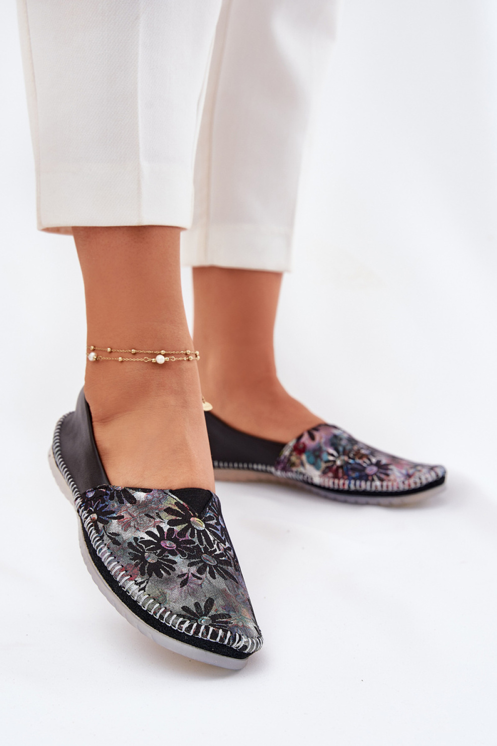 Ballerina's model 212337 Step in style
