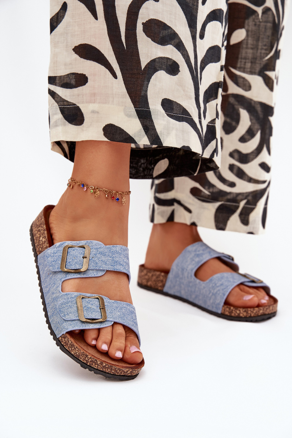 slippers model 216121 Step in style
