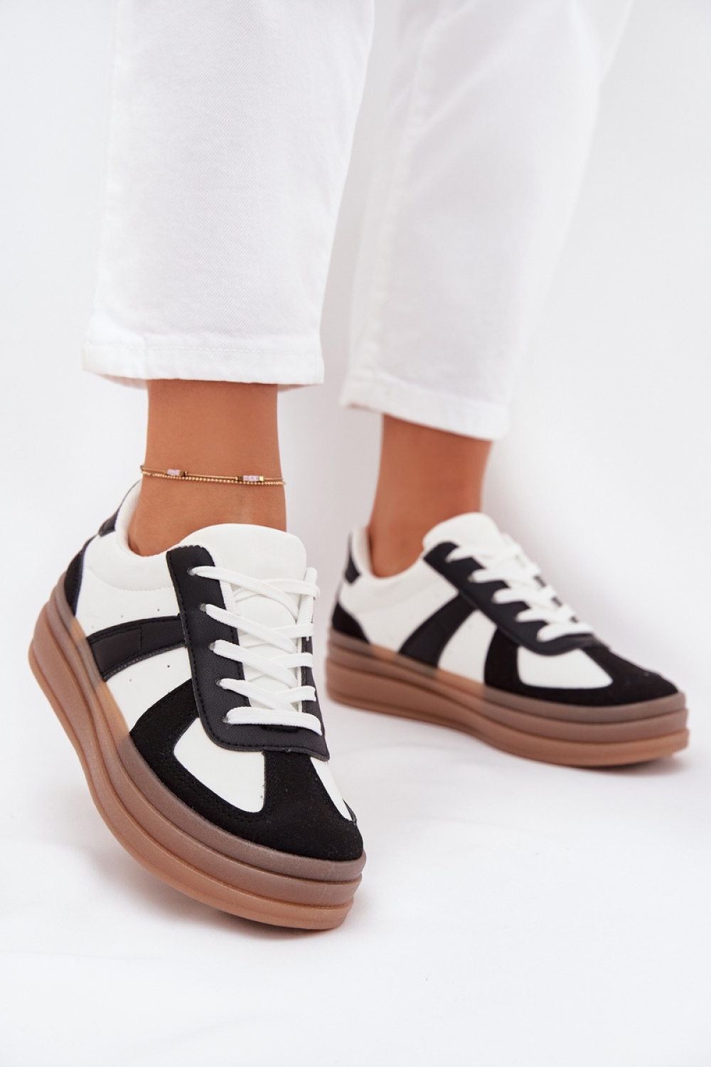 Sportchoenen op een platform model 216422 Step in style