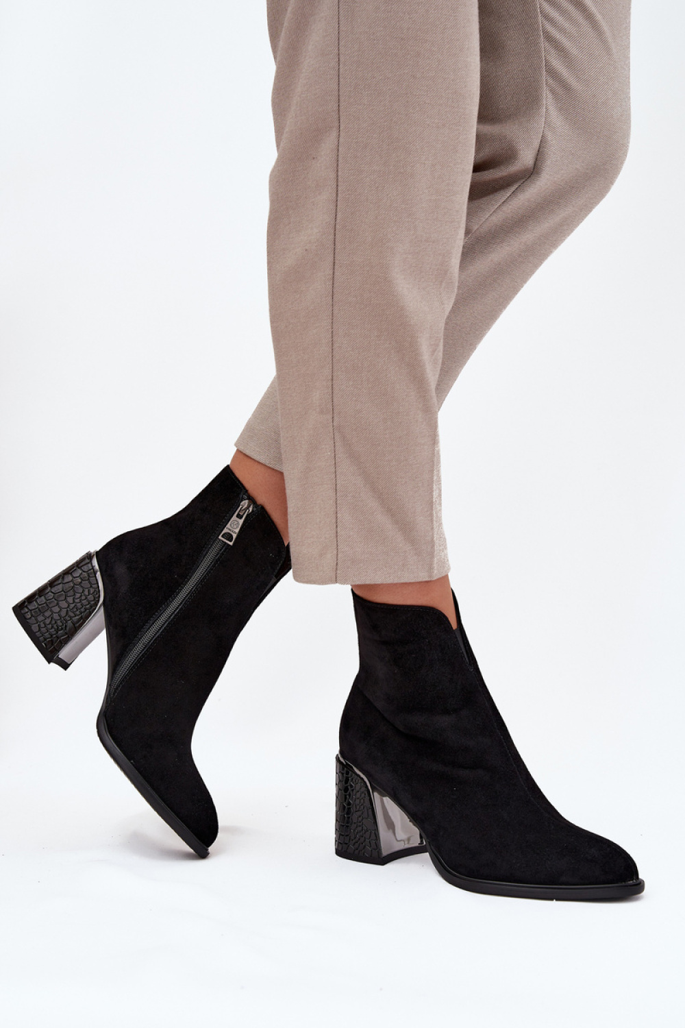 Laarsjes met hoge hak model 216831 Step in style