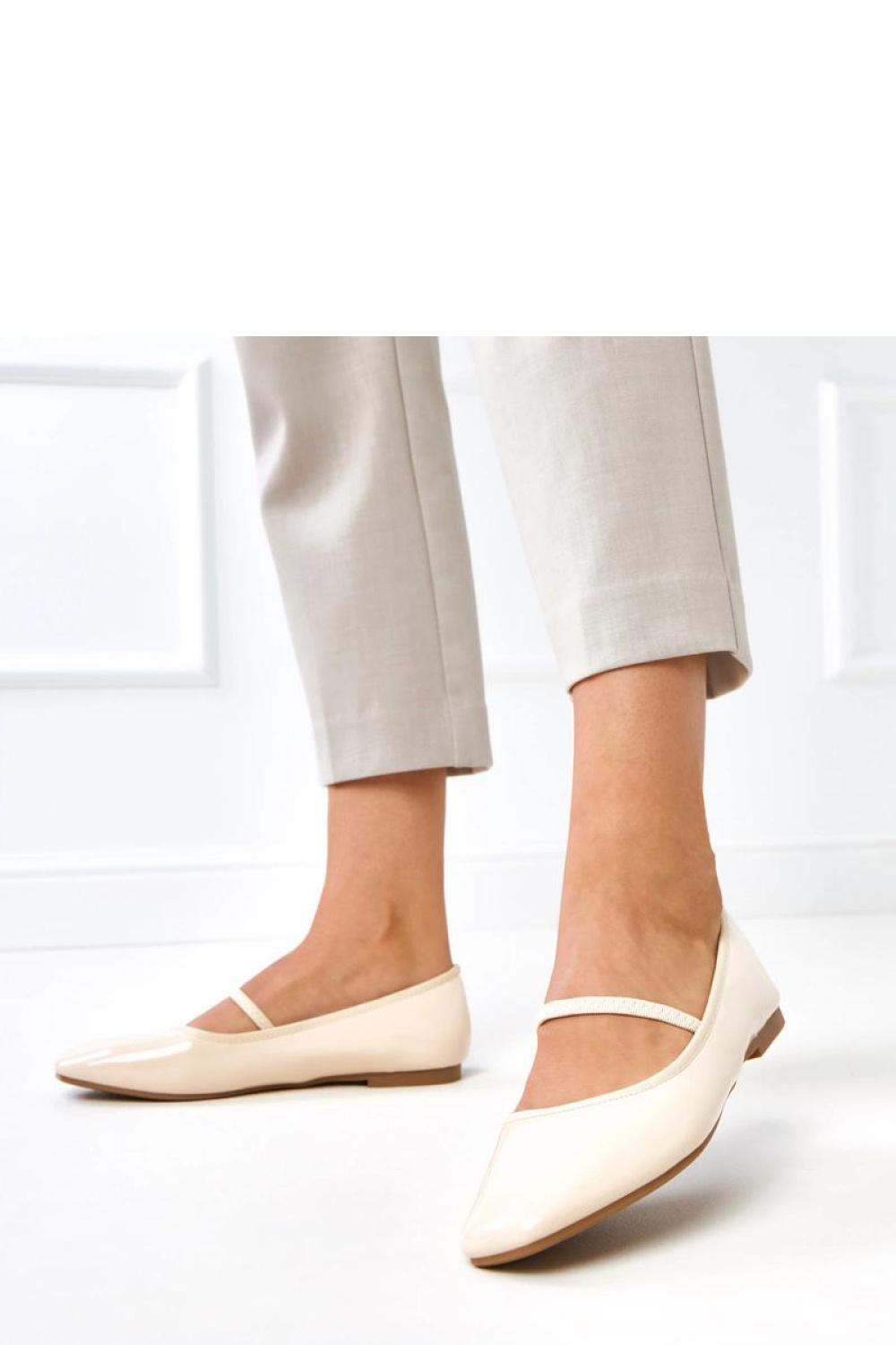 Ballerina's model 217950 Solea