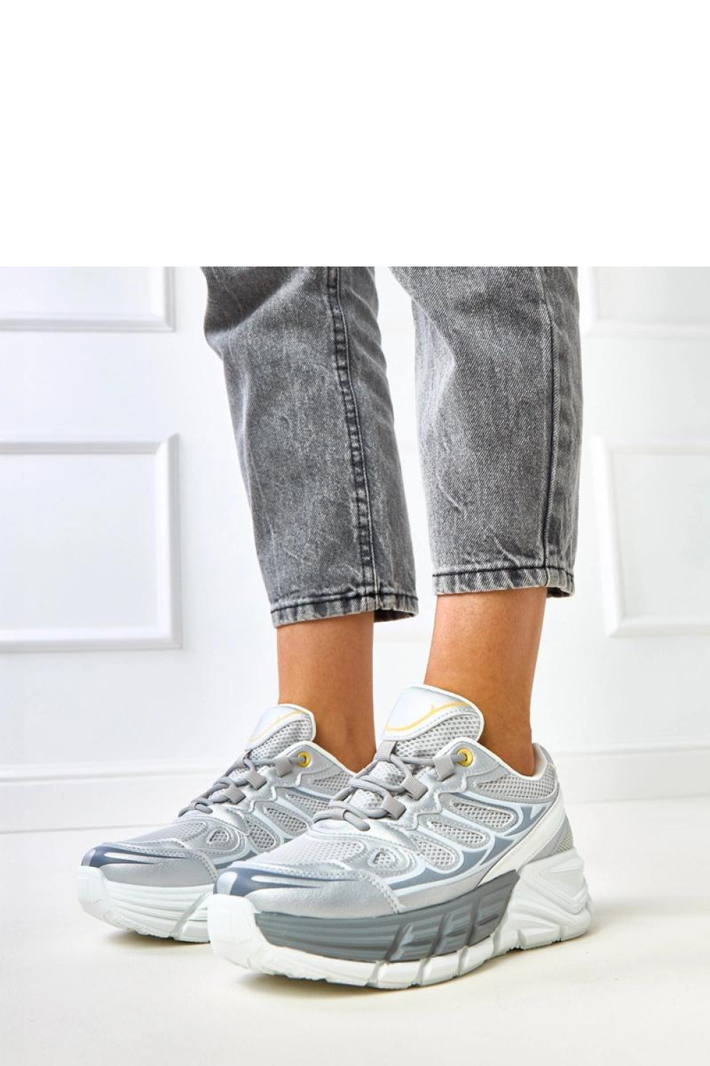 Sportchoenen op een platform model 218129 Solea