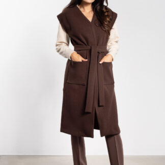 vest model 218956 awama