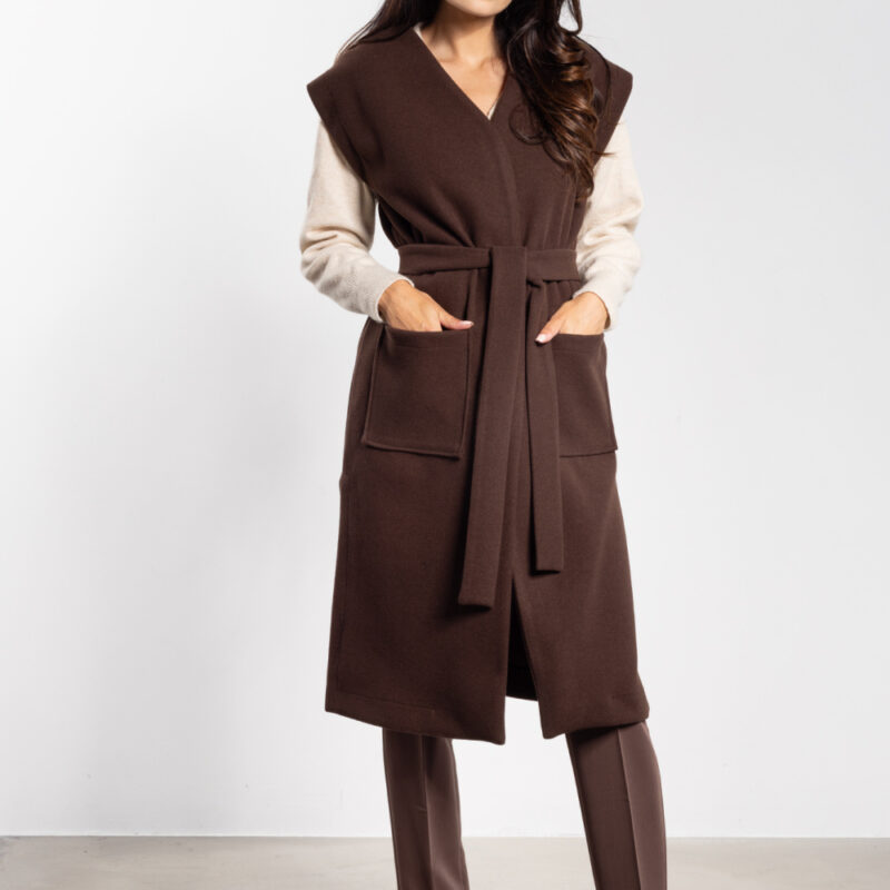 vest model 218956 awama
