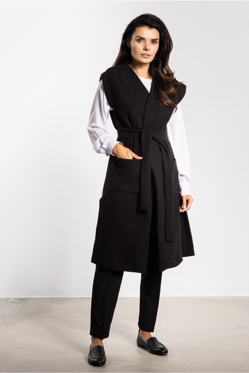 vest model 218958 awama