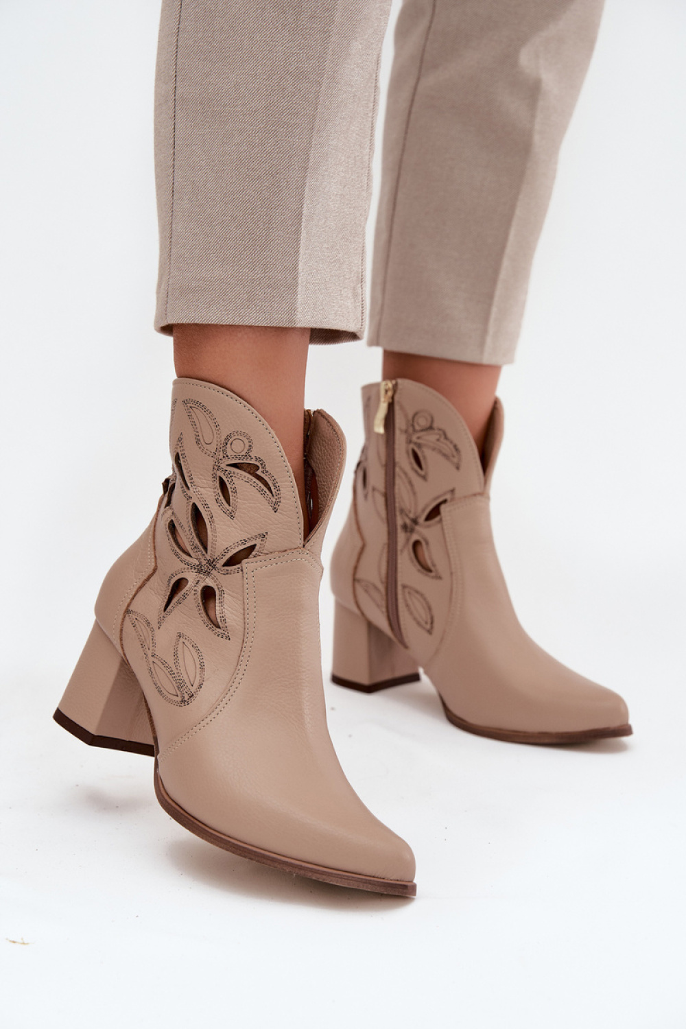 Laarsjes met hoge hak model 219129 Step in style