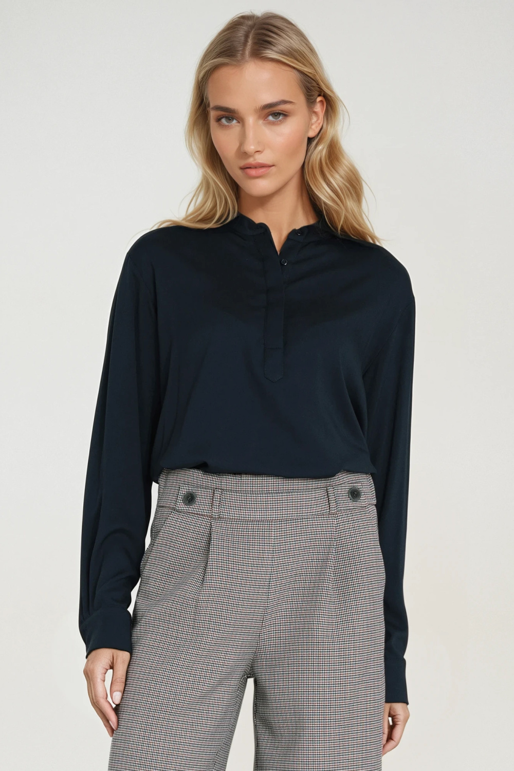 blouse model 219775 Nife