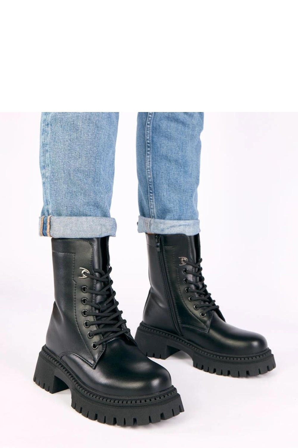 Laarsjes model 221632 Solea