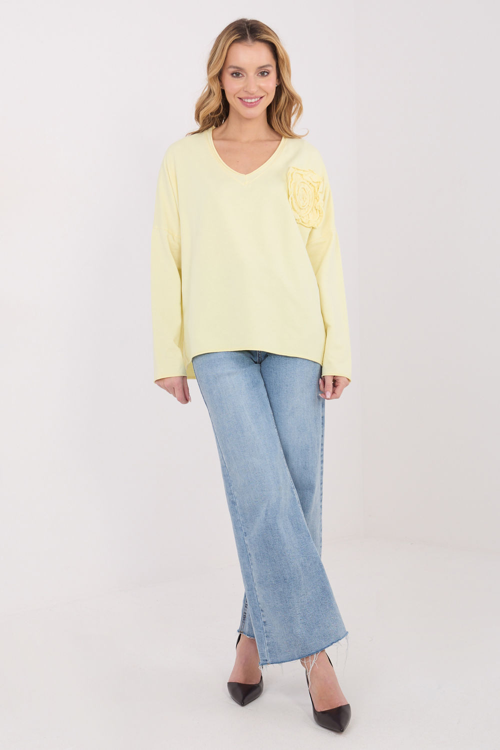 blouse model 224325 Factory Price