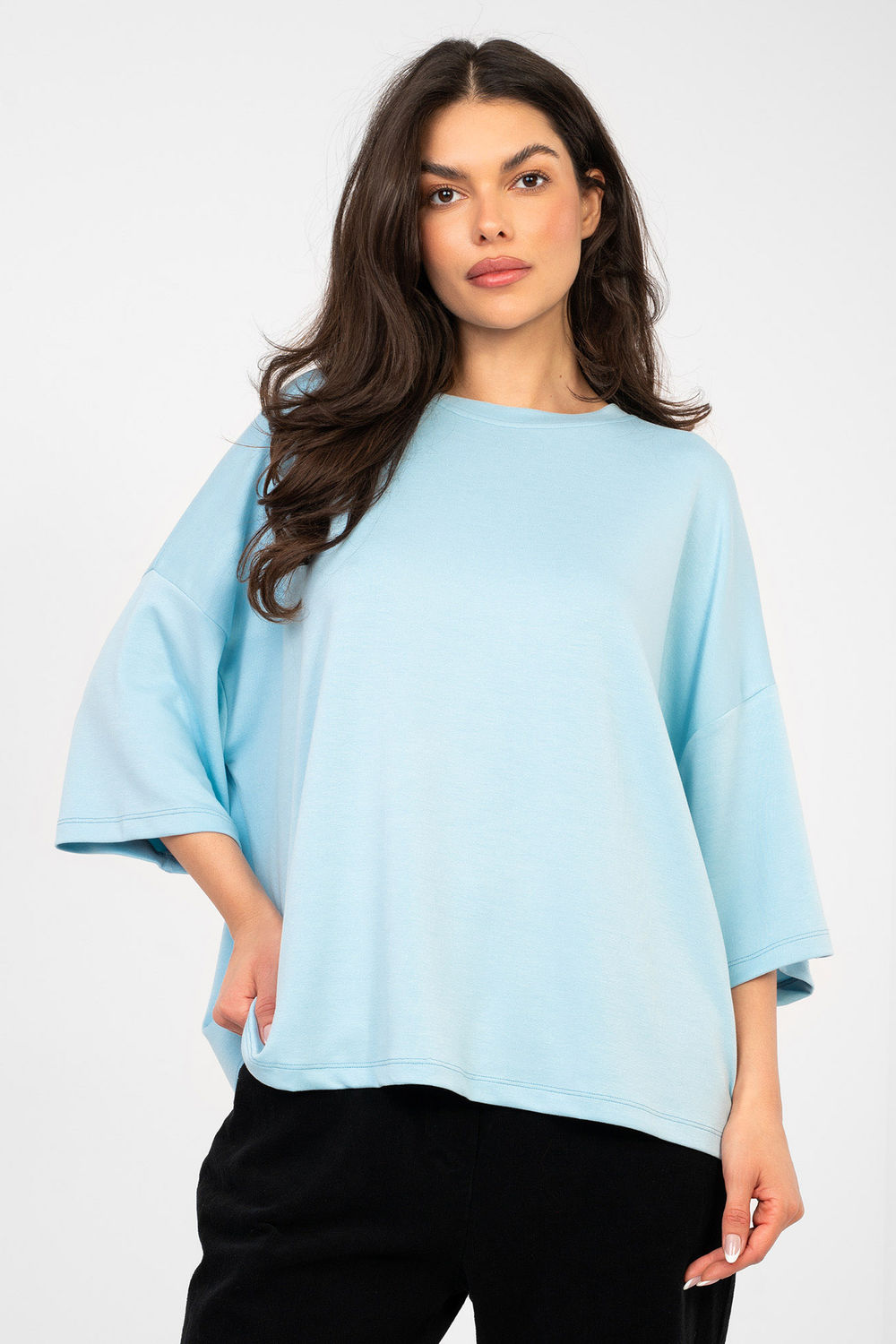 blouse model 224645 Rue Paris