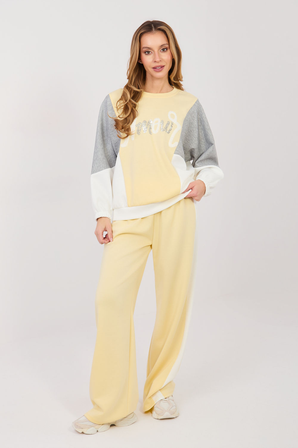 Set model 224789 Rue Paris