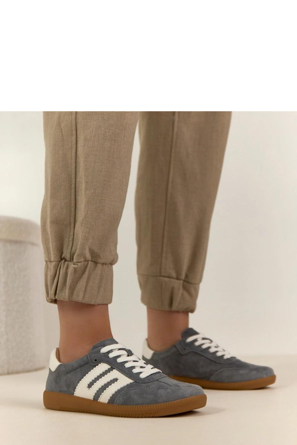 Sportchoenen op een platform model 224960 Solea