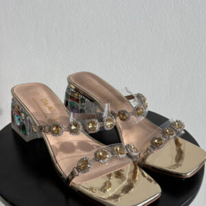 Hakken slippers model 225137 Step in style