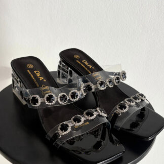 Hakken slippers model 225138 Step in style